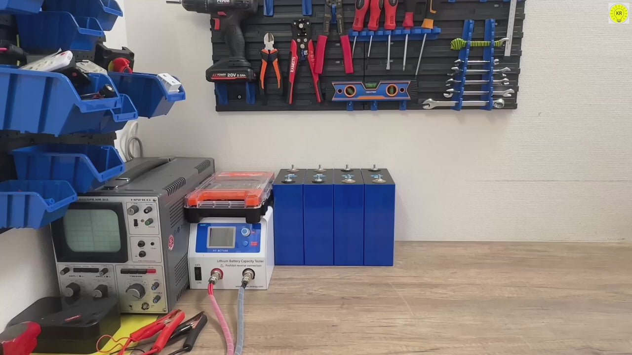 Comment installer un système de stockage d'énergie solaire domestique de 5 kW ? Installation complète, respectueux de l'environnement.